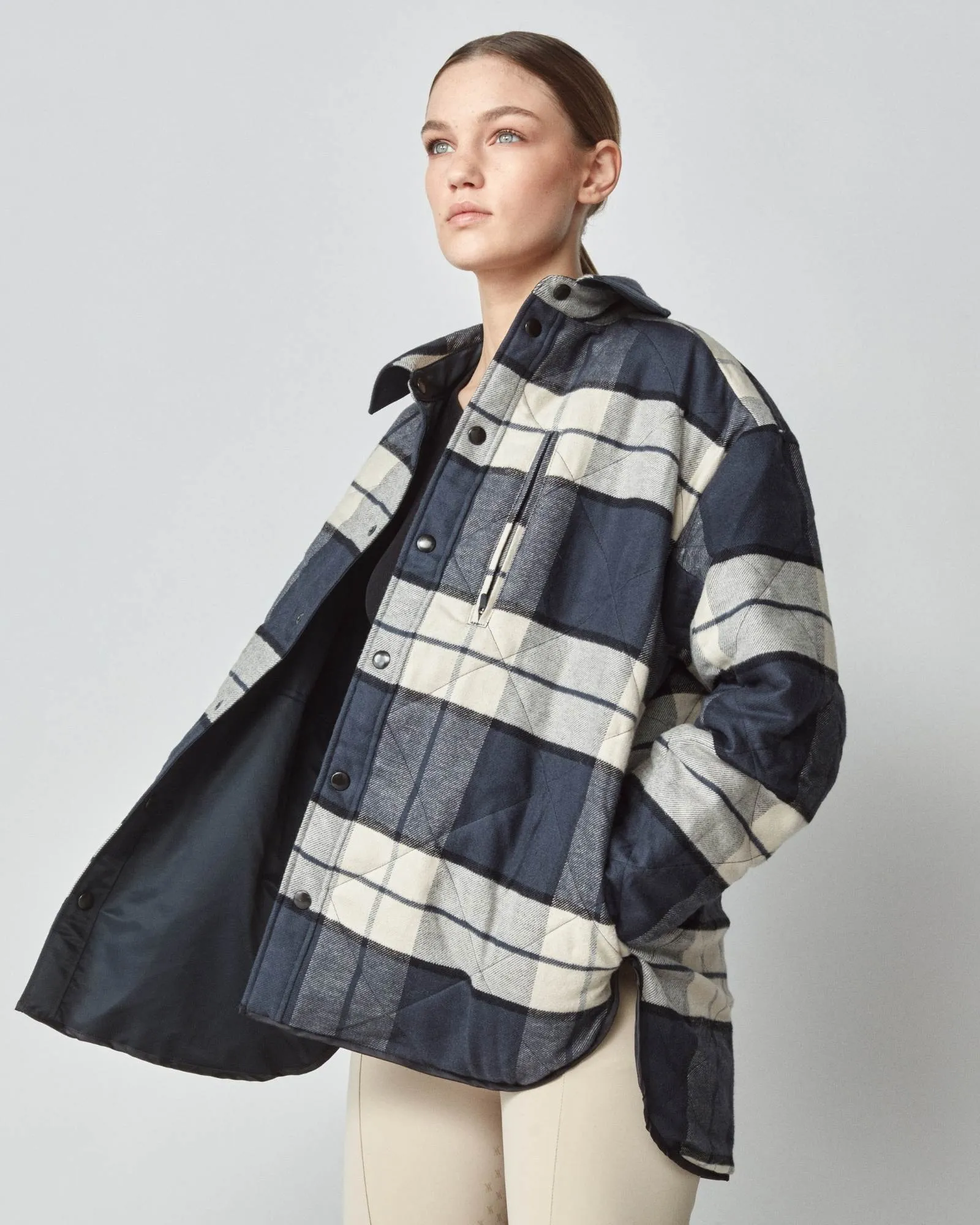 Yagya Padded Stable Jacket Black